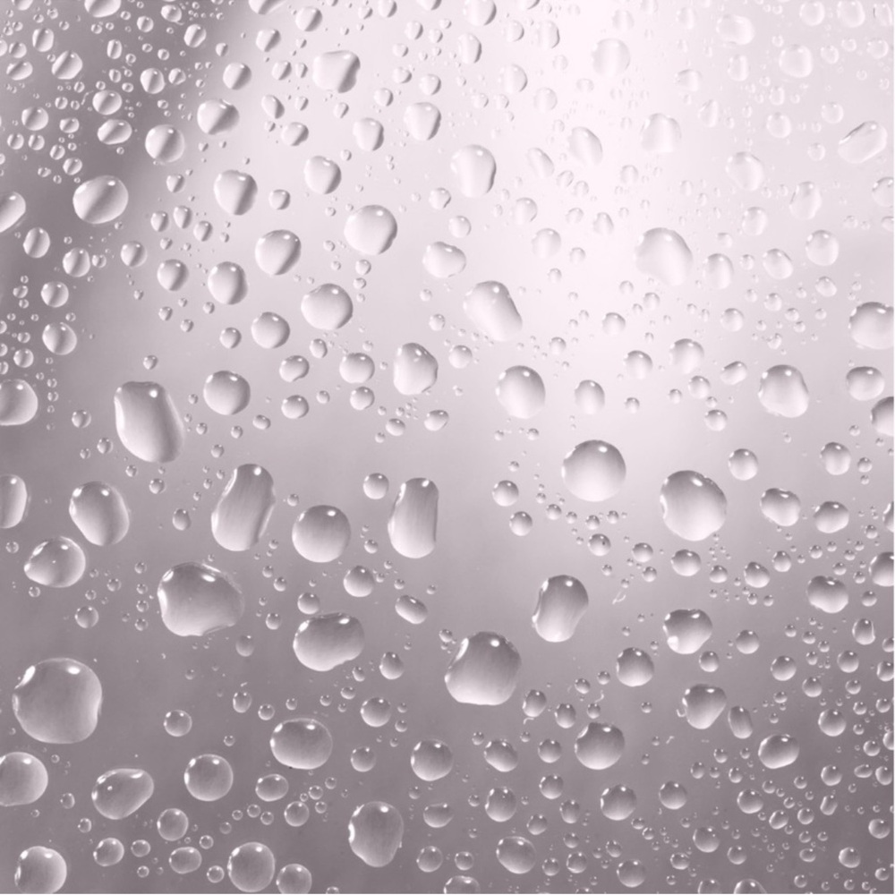 Mattifying Setting Spray - Picture 2 of 2